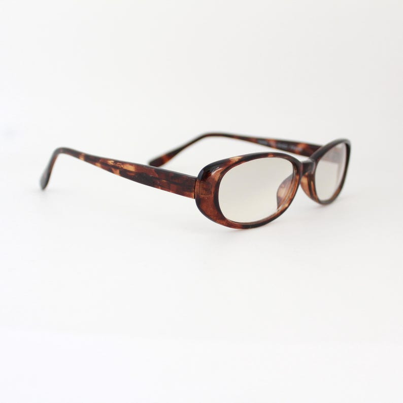 Natkalet Vintage Tortoise Oval Retro Glasses